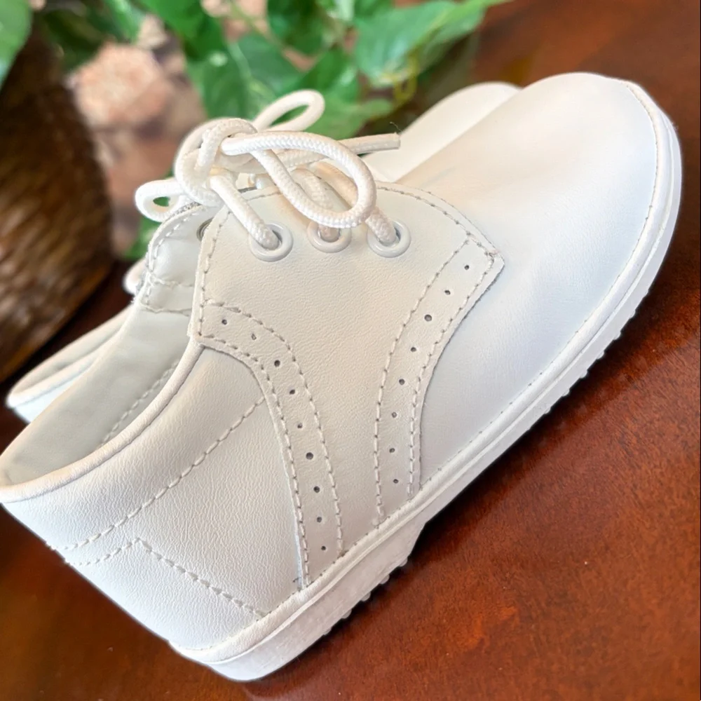 Angel White Kids Lace-Up Oxford Shoes - Picture 6 of 6